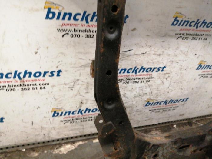 Subframe van een Hyundai Santa Fe II (CM) 2.2 CRDi 16V 4x4 2008