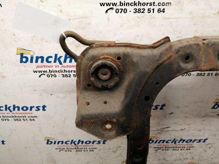 Subframe van een Hyundai Santa Fe II (CM) 2.2 CRDi 16V 4x4 2008
