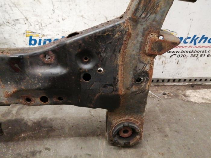 Subframe van een Hyundai Santa Fe II (CM) 2.2 CRDi 16V 4x4 2008