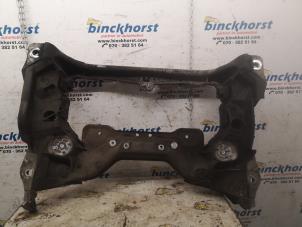 Gebruikte Subframe Mercedes C Sportcoupé (C203) 2.2 C-220 CDI 16V Prijs € 61,95 Margeregeling aangeboden door Binckhorst BV