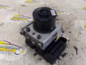 Gebruikte ABS Pomp Ford Focus 2 Wagon 1.6 16V Prijs € 40,95 Margeregeling aangeboden door Binckhorst BV