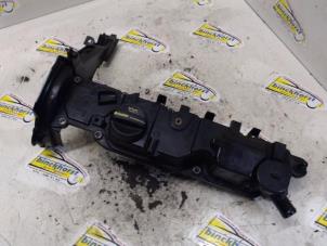 Gebruikte Kleppendeksel Ford Fiesta 6 (JA8) 1.6 TDCi 16V ECOnetic Prijs € 31,50 Margeregeling aangeboden door Binckhorst BV