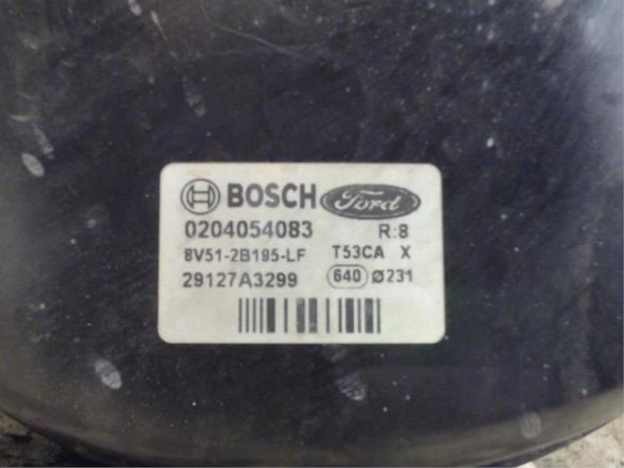 Rembekrachtiger van een Ford Fiesta 6 (JA8) 1.6 TDCi 16V ECOnetic 2013