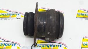 Motorrubber van een Volkswagen Golf III (1H1) 1.8 GL,GT 1995