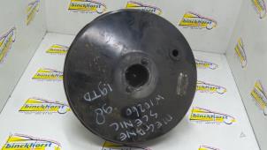 Gebruikte Rembooster Renault Megane Scénic (JA) 1.9dTi RN,RT Prijs € 36,75 Margeregeling aangeboden door Binckhorst BV