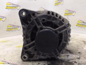 Gebruikte Alternator Renault Laguna II (BG) 1.9 dCi 100 Prijs € 52,50 Margeregeling aangeboden door Binckhorst BV