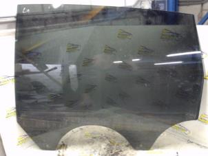 Gebruikte Deurruit 4Deurs links-achter Ford S-Max (GBW) 2.0 TDCi 16V 140 Prijs € 52,50 Margeregeling aangeboden door Binckhorst BV