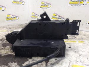 Gebruikte Deurslot Mechaniek 4Deurs rechts-voor Peugeot 207/207+ (WA/WC/WM) 1.4 16V VTi Prijs € 26,25 Margeregeling aangeboden door Binckhorst BV