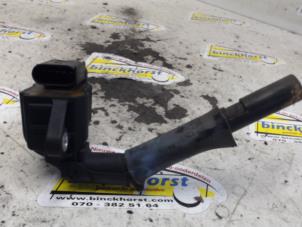 Gebruikte Bobine Mercedes A (W176) 2.0 A-45 AMG Turbo 16V 4-Matic Prijs € 21,00 Margeregeling aangeboden door Binckhorst BV