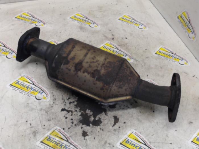 Gebruikte Katalysator Opel Vectra B (36) 2.0 16V Ecotec Prijs € 105,00 Margeregeling aangeboden door Binckhorst BV