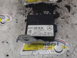 Gebruikte Alarm module Mercedes E (W211) 3.0 E-280 V6 24V Prijs € 10,50 Margeregeling aangeboden door Binckhorst BV