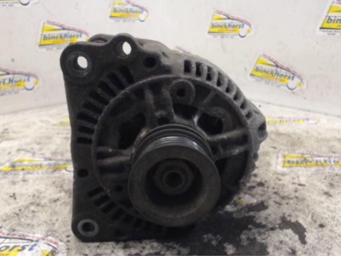 Gebruikte Alternator Volkswagen Sharan (7M8/M9/M6) 1.9 TDI 90 Prijs € 42,00 Margeregeling aangeboden door Binckhorst BV