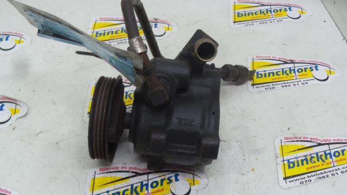 Gebruikte Stuurpomp Ford Courier (FVJ) 1.8D Prijs € 52,50 Margeregeling aangeboden door Binckhorst BV