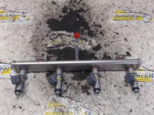 Gebruikte Injector brug Jeep Renegade (BU) 1.4 Multi Air 16V Prijs € 131,25 Margeregeling aangeboden door Binckhorst BV