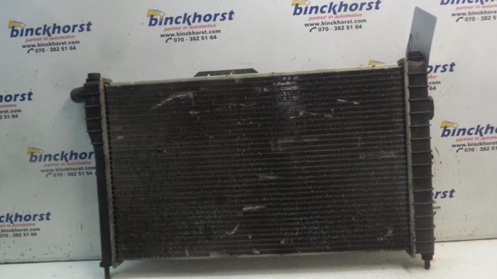 Gebruikte Radiateur Daewoo Espero 1.5 16V MPi Prijs € 31,50 Margeregeling aangeboden door Binckhorst BV