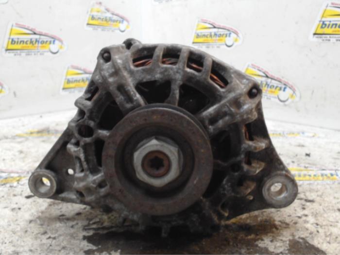Gebruikte Dynamo Nissan Micra (K12) 1.0 16V Prijs € 36,75 Margeregeling aangeboden door Binckhorst BV