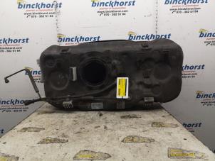 Gebruikte Tank Kia Niro I (DE) 1.6 GDI Hybrid Prijs € 157,50 Margeregeling aangeboden door Binckhorst BV