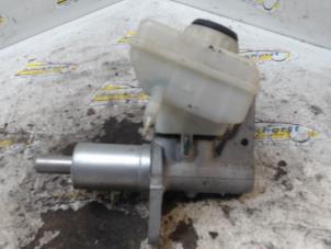 Gebruikte Hoofdremcilinder Audi A4 (B8) 2.0 TDI 16V Prijs € 42,00 Margeregeling aangeboden door Binckhorst BV