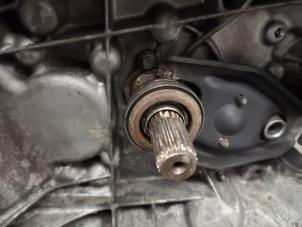 Gebruikte Versnellingsbak Peugeot 208 I (CA/CC/CK/CL) 1.4 16V Prijs € 315,00 Margeregeling aangeboden door Binckhorst BV