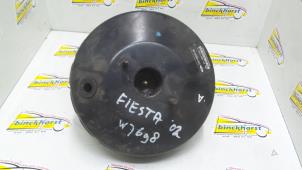 Gebruikte Rembekrachtiger Ford Fiesta 5 (JD/JH) 1.6 16V Prijs € 31,50 Margeregeling aangeboden door Binckhorst BV