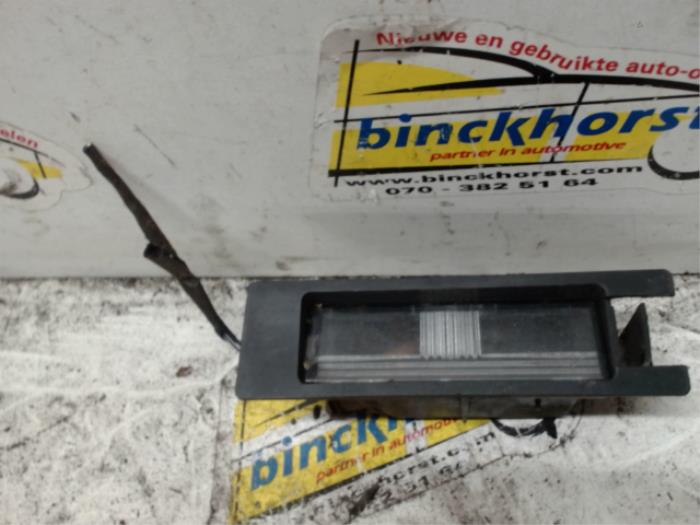 Kenteken Verlichting van een Fiat Grande Punto (199) 1.4 16V 2008