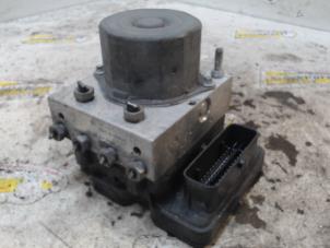 Gebruikte ABS Pomp Mercedes A (W176) 1.6 A-180 16V Prijs € 105,00 Margeregeling aangeboden door Binckhorst BV