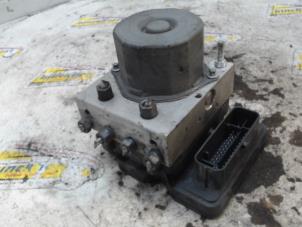 Gebruikte ABS Pomp Smart Forfour (453) 1.0 12V Prijs € 131,25 Margeregeling aangeboden door Binckhorst BV