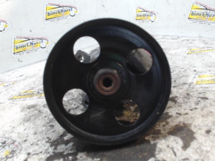 Gebruikte Pomp Servo Renault Laguna II Grandtour (KG) 1.8 16V Prijs € 42,00 Margeregeling aangeboden door Binckhorst BV