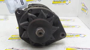 Gebruikte Alternator Renault Trafic Prijs € 36,75 Margeregeling aangeboden door Binckhorst BV