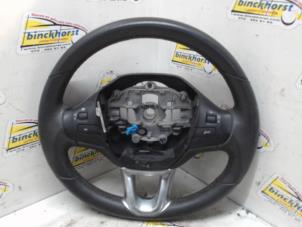 Gebruikte Stuurwiel Peugeot 208 I (CA/CC/CK/CL) 1.2 Vti 12V PureTech 82 Prijs € 36,75 Margeregeling aangeboden door Binckhorst BV