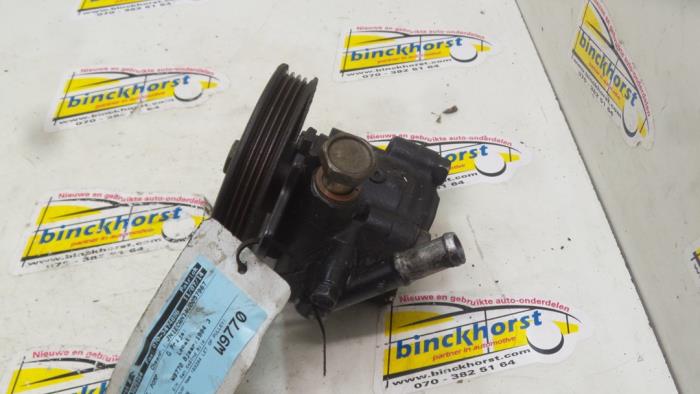 Gebruikte Servopomp Nissan Sunny (N14) 1.4i 16V Prijs € 42,00 Margeregeling aangeboden door Binckhorst BV