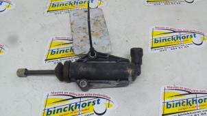 Gebruikte Koppeling Hulp Cilinder Fiat Idea (350AX) 1.4 16V Prijs € 21,00 Margeregeling aangeboden door Binckhorst BV