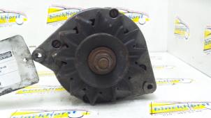 Gebruikte Dynamo Opel Rekord Prijs € 36,75 Margeregeling aangeboden door Binckhorst BV