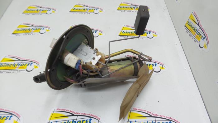 Gebruikte Tank element Pomp Mazda 323 C (BA13) 1.5i 16V Prijs € 36,75 Margeregeling aangeboden door Binckhorst BV