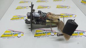 Gebruikte Tank element Pomp Toyota Corolla (E10) 1.6 i 16V Prijs € 36,75 Margeregeling aangeboden door Binckhorst BV