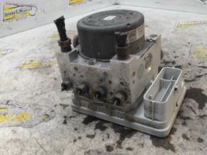 Gebruikte ABS Pomp Peugeot 208 I (CA/CC/CK/CL) 1.4 HDi Prijs € 105,00 Margeregeling aangeboden door Binckhorst BV