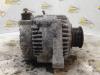 Dynamo van een Toyota Corolla Verso (E12) 1.8 16V VVT-i 2003