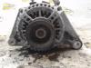 Dynamo van een Toyota Corolla Verso (E12) 1.8 16V VVT-i 2003