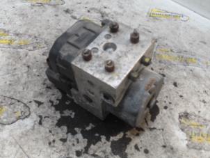 Gebruikte ABS Pomp Honda Civic (EP/EU) 1.4 16V Prijs € 42,00 Margeregeling aangeboden door Binckhorst BV