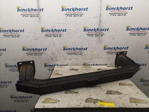 Gebruikte Bumperbalk voor Landrover Freelander II 2.2 td4 16V Prijs € 78,75 Margeregeling aangeboden door Binckhorst BV