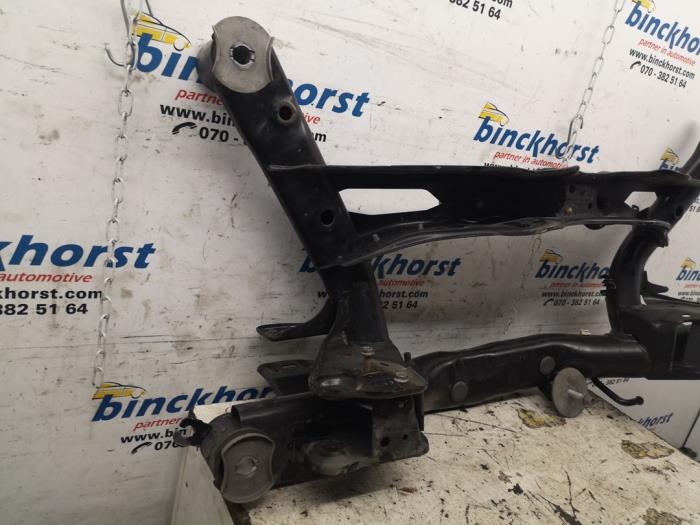 Subframe van een Volkswagen Tiguan 2018