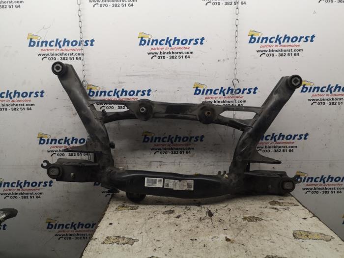 Subframe van een Volkswagen Tiguan 2018