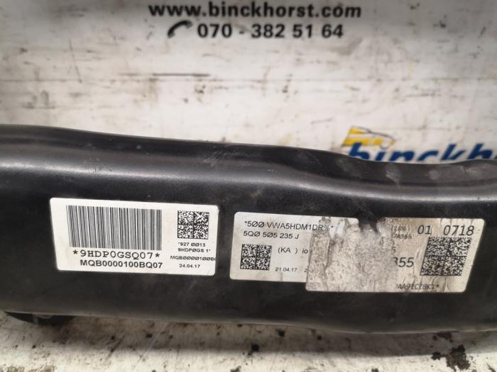 Subframe van een Volkswagen Tiguan 2018