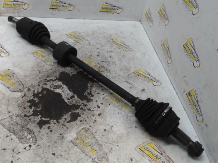 Gebruikte Steekas rechts-voor Fiat Panda (169) 1.3 JTD 16V Multijet Prijs € 31,50 Margeregeling aangeboden door Binckhorst BV
