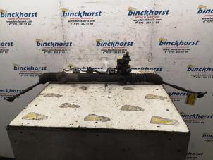 Gebruikte Stuurhuis Bekrachtigd Mercedes S (W220) 3.7 S-350 V6 18V Prijs € 131,25 Margeregeling aangeboden door Binckhorst BV