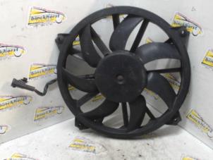 Gebruikte Vin Peugeot 308 SW (4E/H) 1.6 HDi 16V Prijs € 26,25 Margeregeling aangeboden door Binckhorst BV