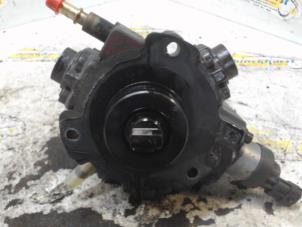 Gebruikte Dieselpomp Landrover Freelander II 2.2 td4 16V Prijs € 236,25 Margeregeling aangeboden door Binckhorst BV