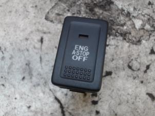 Gebruikte Start/Stop schakelaar Suzuki Splash 1.0 12V Prijs € 10,50 Margeregeling aangeboden door Binckhorst BV