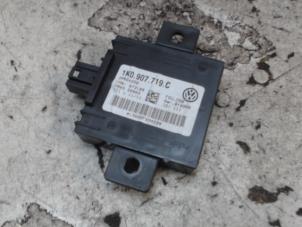 Gebruikte Alarm module Volkswagen Eos (1F7/F8) 2.0 TDI 16V Prijs € 26,25 Margeregeling aangeboden door Binckhorst BV