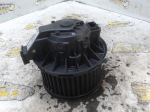 Gebruikte Aanjager Ford Fiesta 6 (JA8) 1.0 Ti-VCT 12V 65 Prijs € 36,75 Margeregeling aangeboden door Binckhorst BV